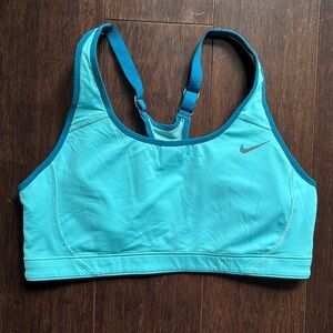 Nike Dri-Fit Sports Bra with adjustable straps and hook